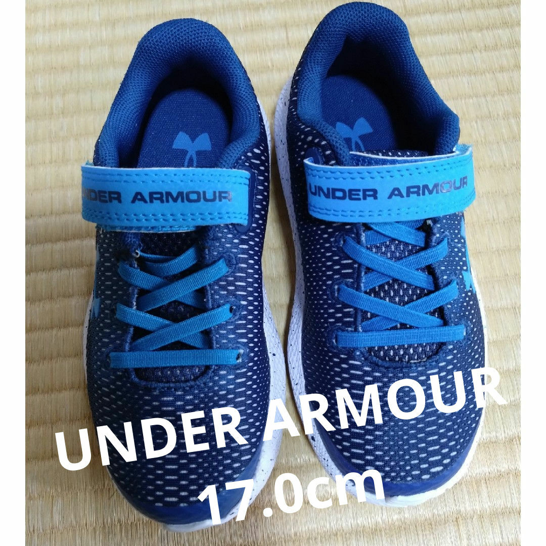 UNDER ARMOUR(アンダーアーマー)のアンダーアーマーキッズスニーカー キッズ/ベビー/マタニティのキッズ靴/シューズ(15cm~)(スニーカー)の商品写真