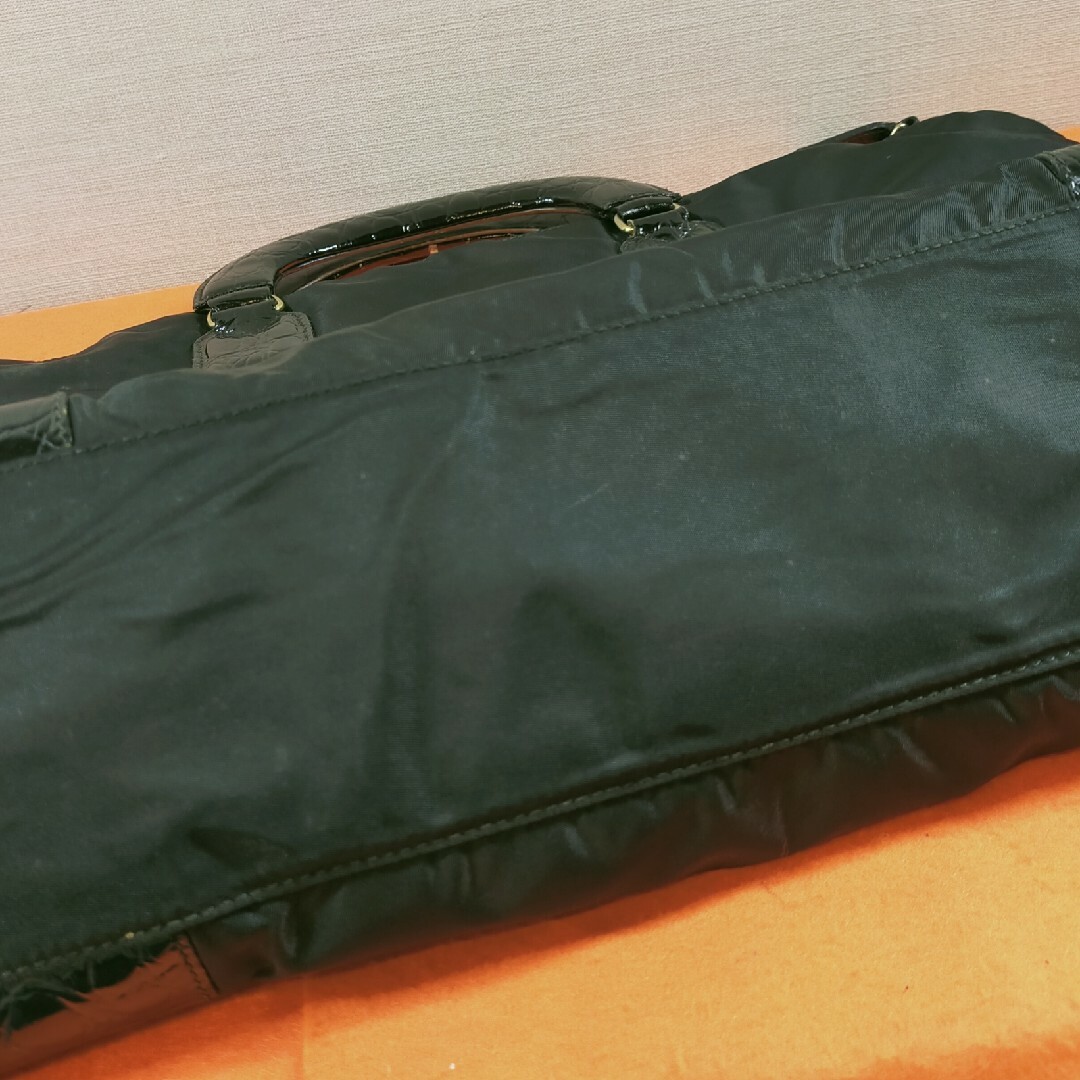 PRADA(プラダ)のプラダ PRADA ハンドバッグ ナイロン レザー 黒色 レディースのバッグ(ハンドバッグ)の商品写真