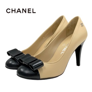 シャネル(CHANEL)のシャネル CHANEL パンプス 靴 シューズ リボン ココマーク レザー ベージュ ブラック(ハイヒール/パンプス)