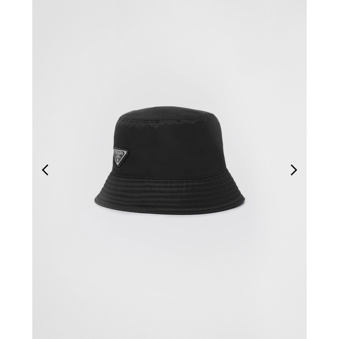 PRADA(プラダ)のPRADA Re-Nylon バケットハット Lサイズ レディースの帽子(ハット)の商品写真