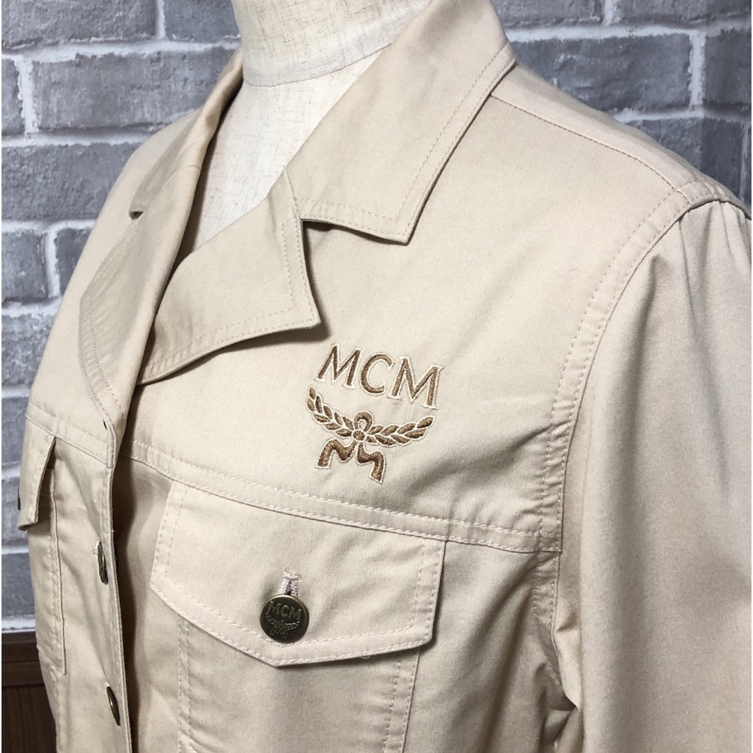 MCM(エムシーエム)のMCM ブルゾン ジャケット アウター Gジャン 未使用品 レディースのジャケット/アウター(Gジャン/デニムジャケット)の商品写真