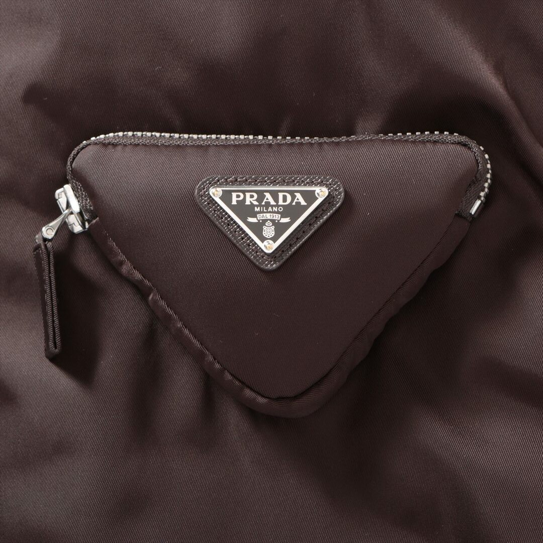 PRADA(プラダ)のプラダ トライアングルロゴ ナイロン M ブラウン メンズ その他アウター メンズのジャケット/アウター(その他)の商品写真