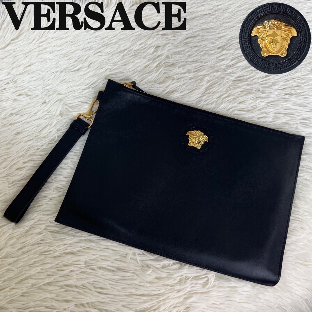 VERSACE(ヴェルサーチ)の人気♡美品♡VERSACE ヴェルサーチ メデューサ レザー クラッチバッグ メンズのバッグ(セカンドバッグ/クラッチバッグ)の商品写真