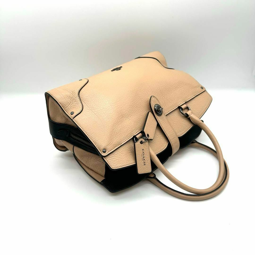 COACH - 極美品✨COACH コーチ ハンドバッグ ページュの通販 by COACH - 極美品✨COACH コーチ ハンドバッグ ページュの通販 by