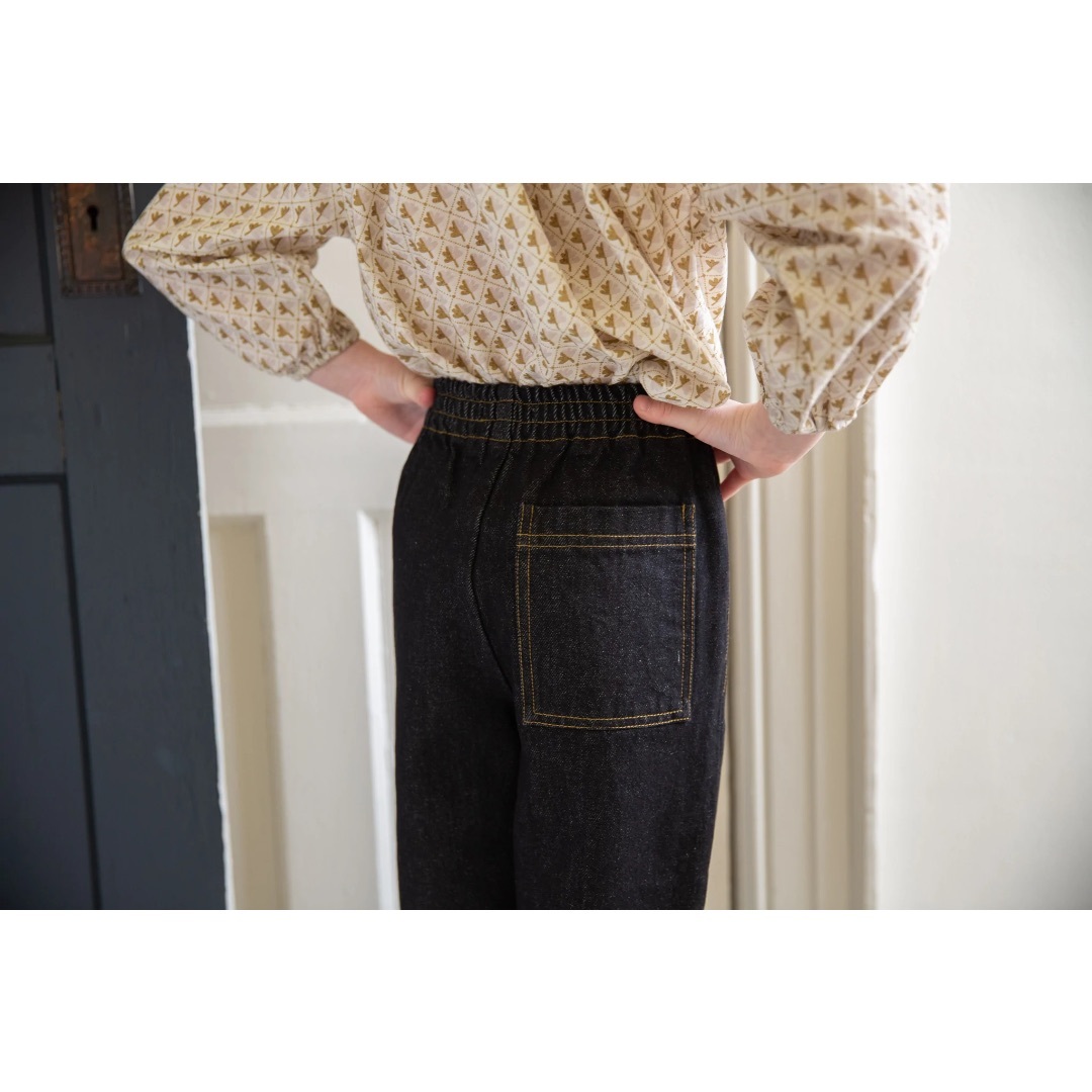 SOOR PLOOM(ソーアプルーム)のSOOR PLOOM Retro Jean, Black Denim キッズ/ベビー/マタニティのキッズ服女の子用(90cm~)(パンツ/スパッツ)の商品写真