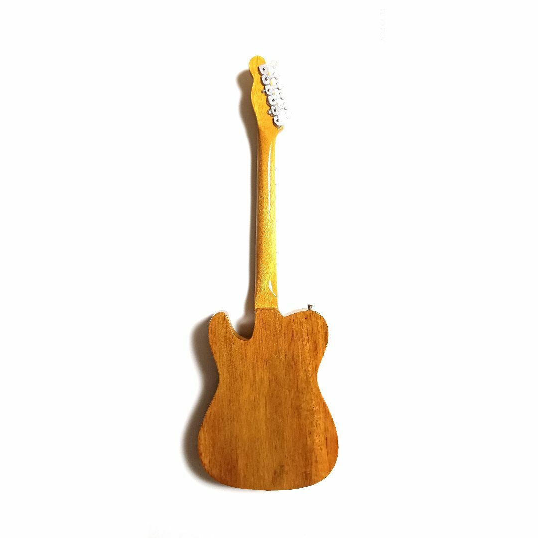 27ミニチュアギター25 cm。ミニチュア楽器 エンタメ/ホビーのおもちゃ/ぬいぐるみ(模型/プラモデル)の商品写真