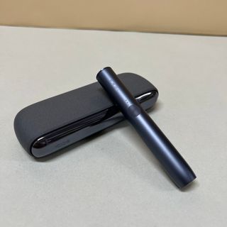 アイコス(IQOS)のyurara様専用  IQOS ILUMA グレー　ホルダーとチャージャー(タバコグッズ)