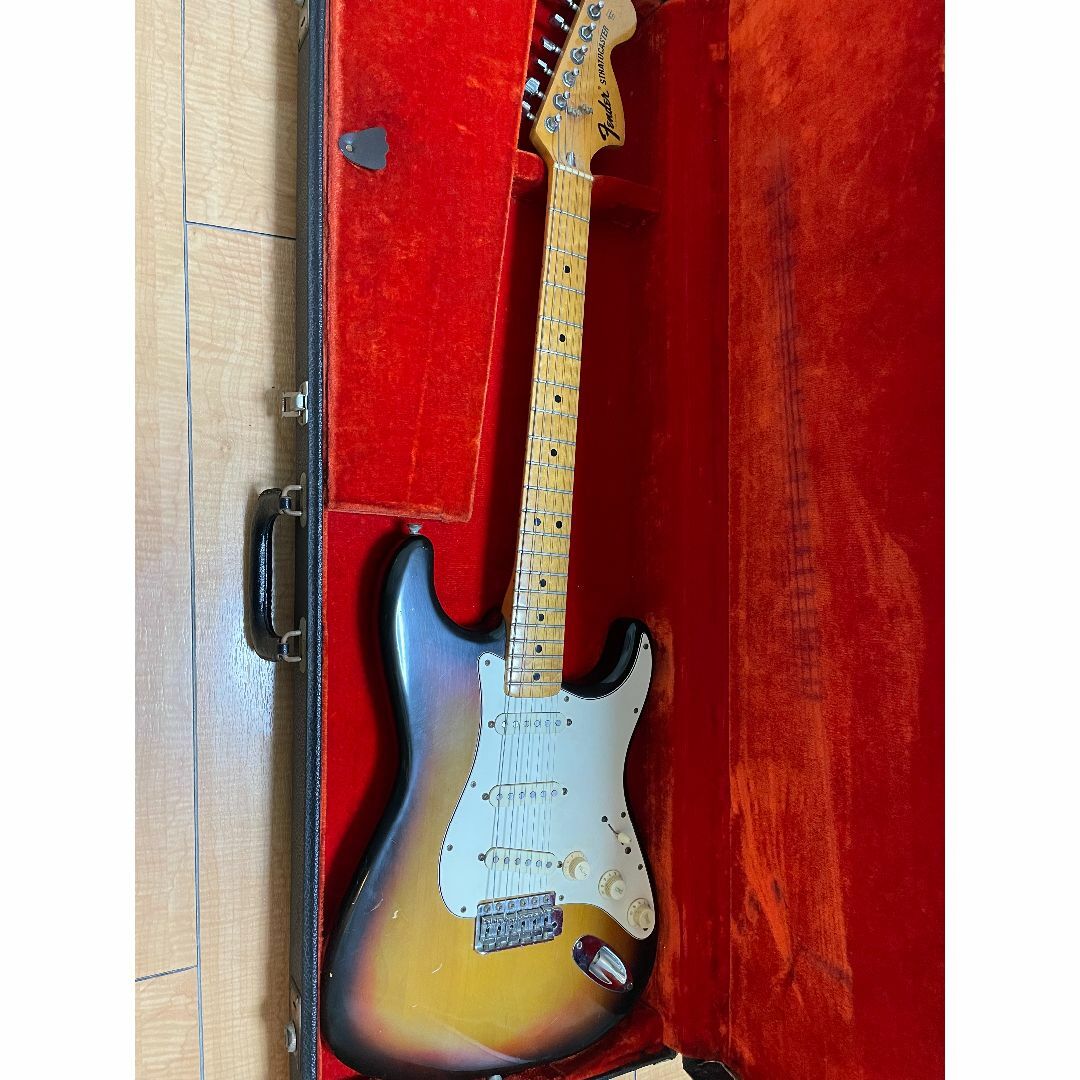 Fender(フェンダー)のFENDER Stratocaster　1975年製 楽器のギター(エレキギター)の商品写真