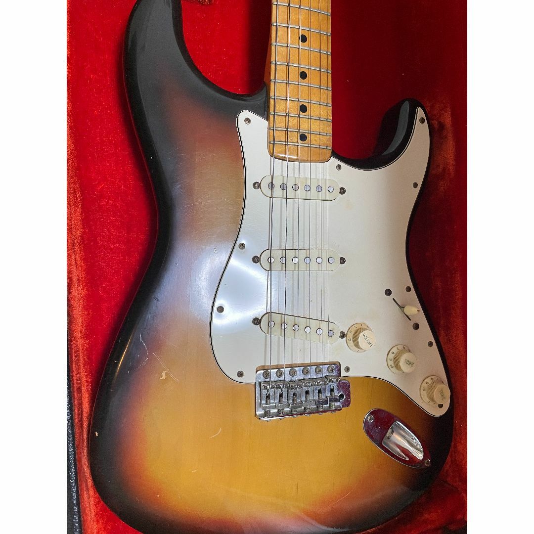 Fender(フェンダー)のFENDER Stratocaster　1975年製 楽器のギター(エレキギター)の商品写真