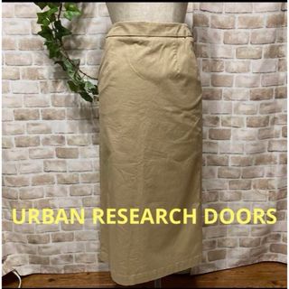 URBAN RESEARCH DOORS - 新品🍀今季 DOORS タックフレアスカートの通販