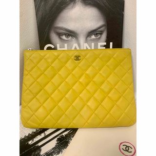 シャネル(CHANEL)の【美品・正規品】♡CHANEL マトラッセ　クラッチ　ポーチ　イエロー♡(クラッチバッグ)