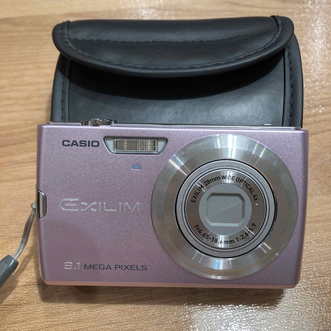 CASIO(カシオ)のCASIO EXILIM ZOOM EX-Z250PK コンデジ スマホ/家電/カメラのカメラ(コンパクトデジタルカメラ)の商品写真