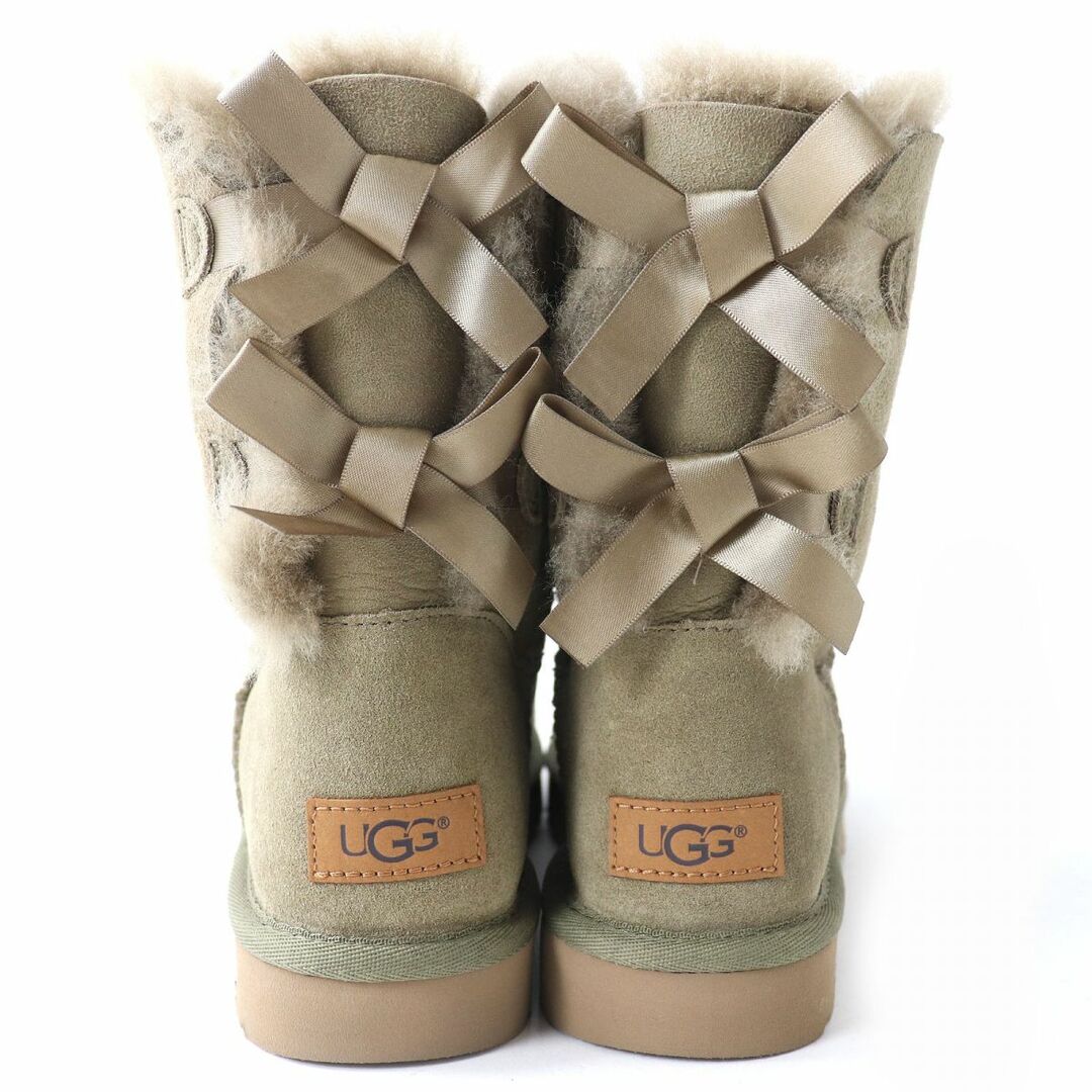 UGG AUSTRALIA(アグオーストラリア)の美品△UGG australia アグ 1016225 BAILEY BOW 2 ベイリー ボウ 2 レディース バックリボン付 ムートンブーツ ベージュ系 8 箱付き◎ レディースの靴/シューズ(ブーツ)の商品写真