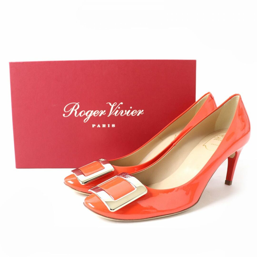 ROGER VIVIER(ロジェヴィヴィエ)の極美品△伊製 ロジェヴィヴィエ レディース スクエアバックル トランペットヒール パテントレザー パンプス オレンジ×ゴールド 38 箱付 レディースの靴/シューズ(ハイヒール/パンプス)の商品写真