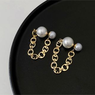 クリスチャンディオール(Christian Dior)のノベルティピアス(ピアス)