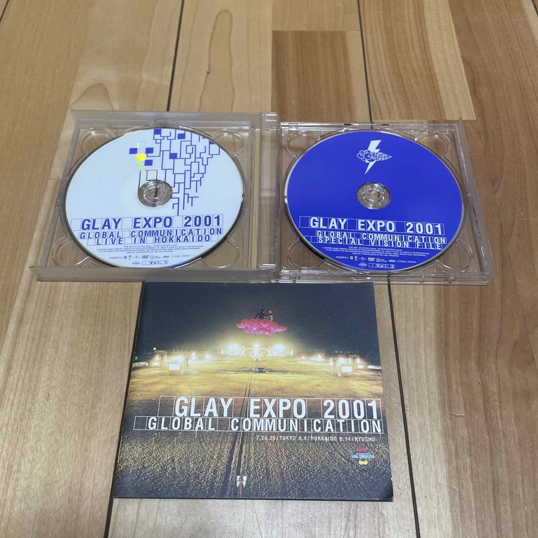 GLAY EXPO 2001 GLOBAL COMMUNICATION　LIVE エンタメ/ホビーのDVD/ブルーレイ(ミュージック)の商品写真