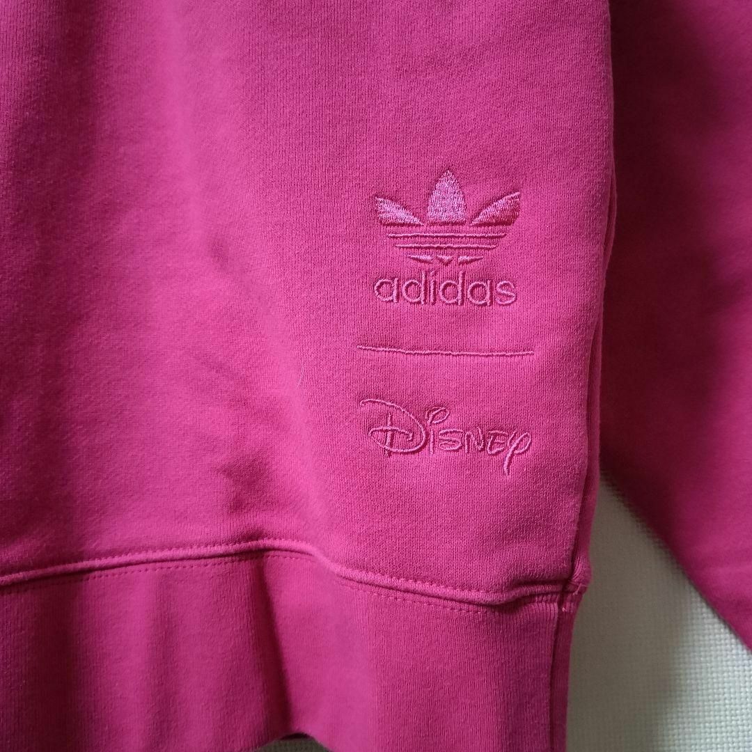 Originals（adidas）(オリジナルス)のadidas ピンク バンビ スウェットトレーナー ディズニーコラボ 女性OT レディースのトップス(トレーナー/スウェット)の商品写真