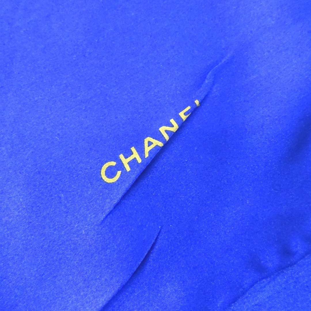 CHANEL(シャネル)のシャネル スカーフ
 4面 ココマーク ブルー系 Ft600104 中古 ハンドメイドのファッション小物(スカーフ)の商品写真