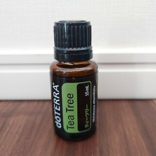 ドテラ(doTERRA)のドテラ☆ティーツリー15ml☆新品・正規品(エッセンシャルオイル（精油）)