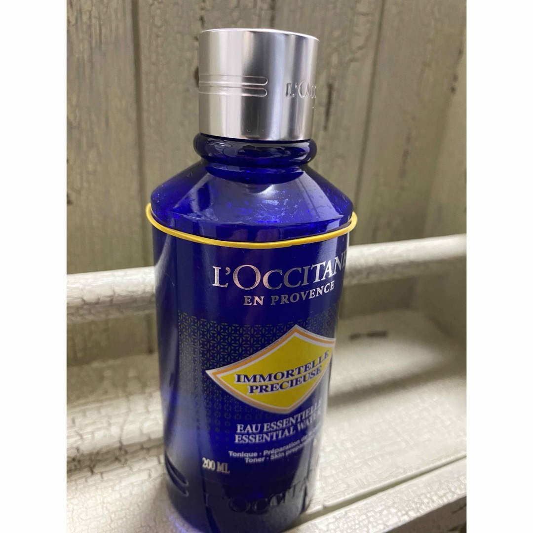 L'OCCITANE(ロクシタン)のロクシタン フェイスウォーター 化粧水 バスキューブ ローション 入浴剤 コスメ/美容のスキンケア/基礎化粧品(化粧水/ローション)の商品写真