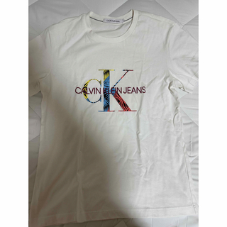 カルバンクライン(Calvin Klein)の美品！カルバンクライン　Tシャツ(Tシャツ/カットソー(半袖/袖なし))
