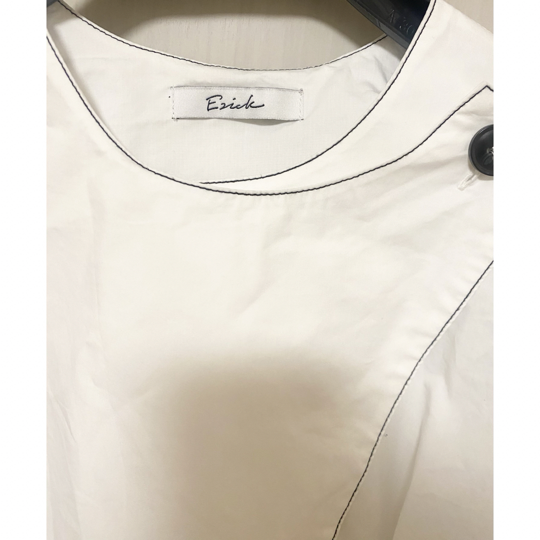 【美品】Ezick エジック ペプラム ブラウス シャツ 長袖 ホワイト レディースのトップス(シャツ/ブラウス(長袖/七分))の商品写真