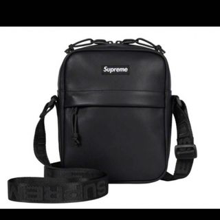 シュプリーム(Supreme)の新品タグ付　Supreme Leather レザー　Bag Black(ショルダーバッグ)