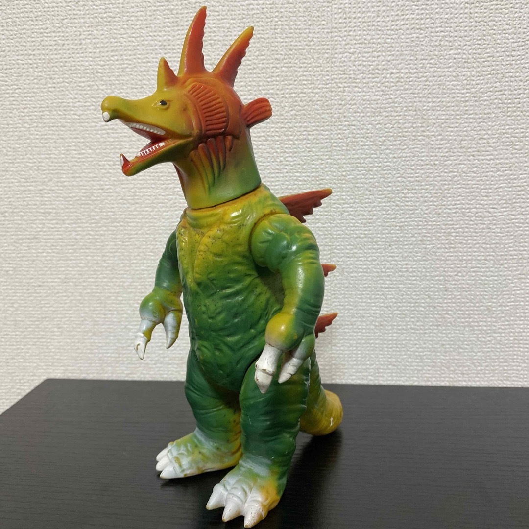 超貴重 ブルマァク 巨大魚怪獣ムルチソフビ当時物 怪獣ソフビの 超貴重 ブルマァク 巨大魚怪獣ムルチソフビ当時物 怪獣ソフビの