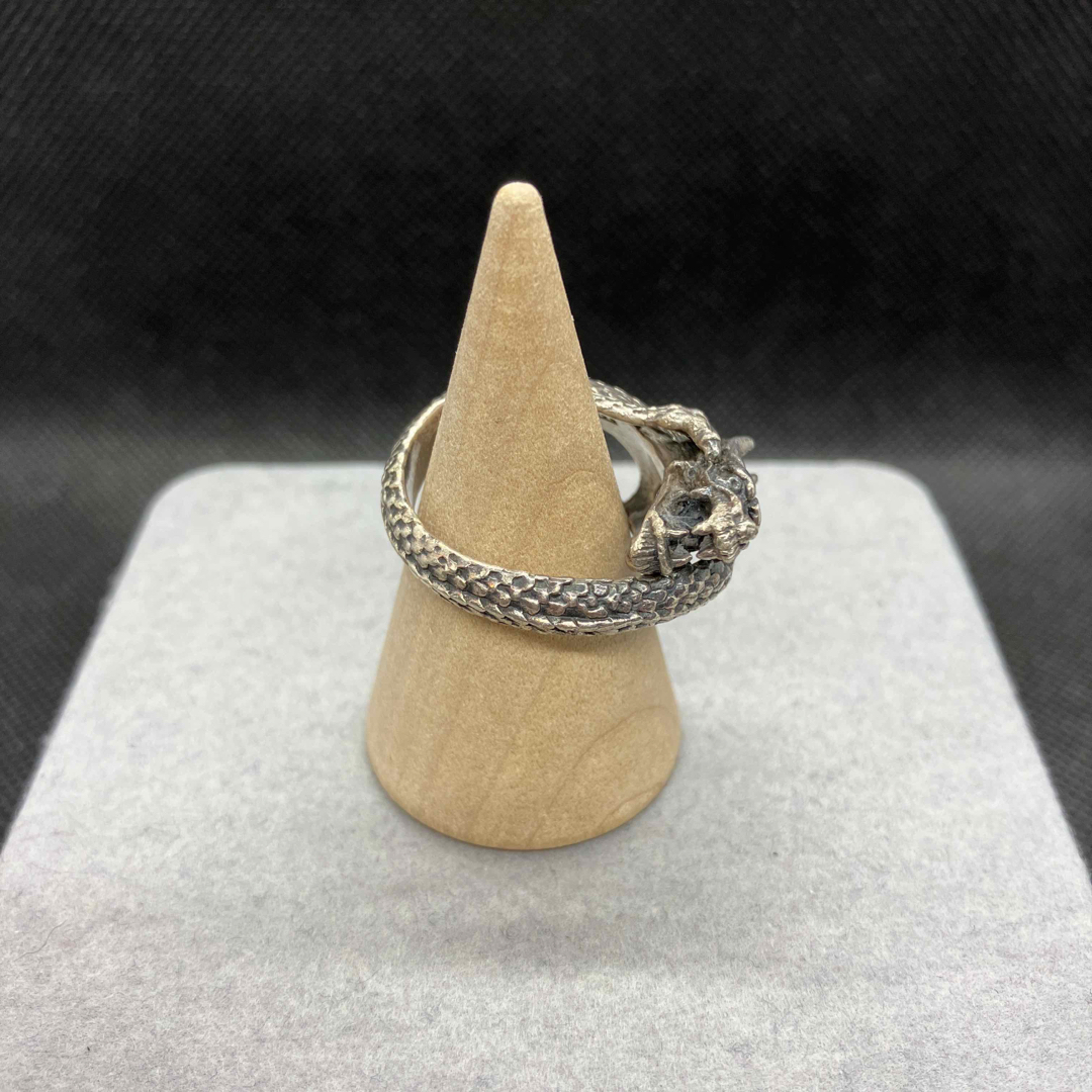 即決 925 シルバー ドラゴン リング 指輪 14号 レディースのアクセサリー(リング(指輪))の商品写真