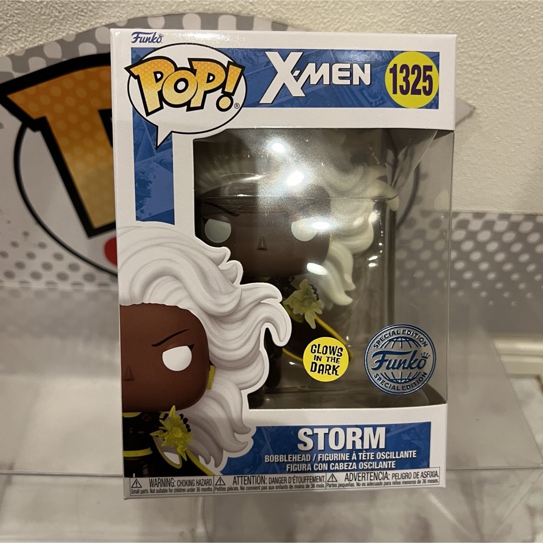 MARVEL(マーベル)のFUNKO POP! マーベル　X-Men ストーム　蓄光限定版 エンタメ/ホビーのフィギュア(アメコミ)の商品写真