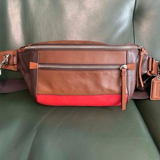 コーチ(COACH)のCOACH コーチ 70899  トンプソンレザー　ボディバッグ 斜め掛け(ボディーバッグ)