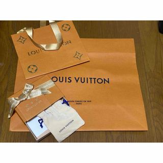 LOUIS VUITTON - ルイヴィトン　ショッパー＆箱