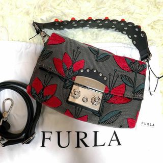 フルラ(Furla)の【新品未使用】フルラ　2way ショルダーバッグ　ジャガード　花柄　メトロポリス(ショルダーバッグ)