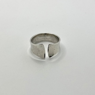 【匿名配送】 変形 デザイン カフ シルバー リング 指輪 s925(リング(指輪))