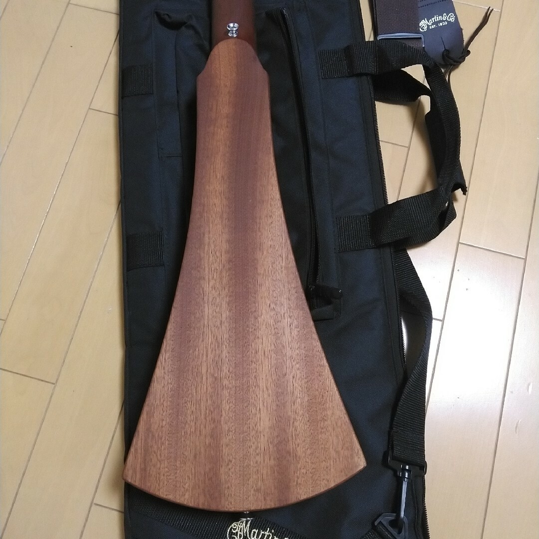 Martin(マーティン)の美品 MARTIN マーティン Backpacker 楽器のギター(アコースティックギター)の商品写真