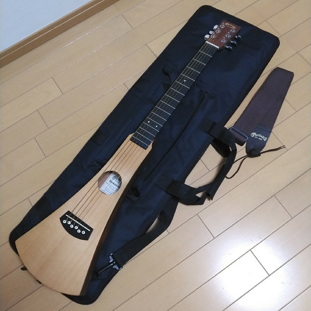 Martin(マーティン)の美品 MARTIN マーティン Backpacker 楽器のギター(アコースティックギター)の商品写真