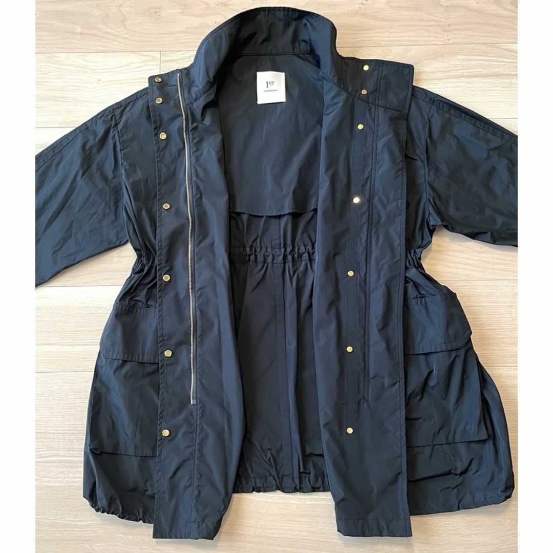 1er Arrondissement(プルミエアロンディスモン)の新品タグ付★プルミエアロンディスモン マイクロタフタ コート 坪田さん着用 レディースのジャケット/アウター(ナイロンジャケット)の商品写真