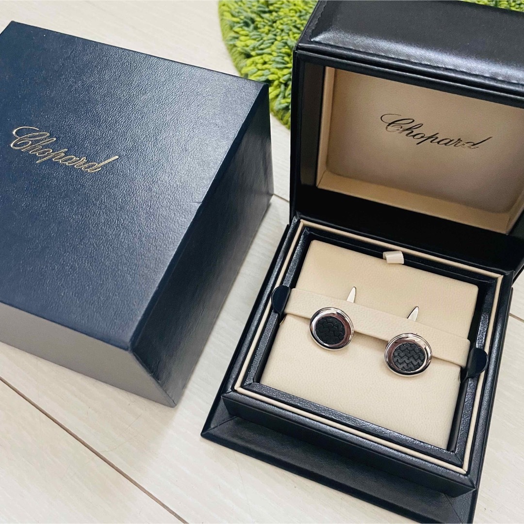 Chopard - 美品 ショパール クラシック レーシング カフリンクス Chopard - 美品 ショパール クラシック レーシング カフリンクス