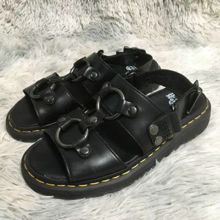 ドクターマーチン(Dr.Martens)の美品 ドクターマーチン Dr.Martens Xabier ザビエル サンダル(サンダル)