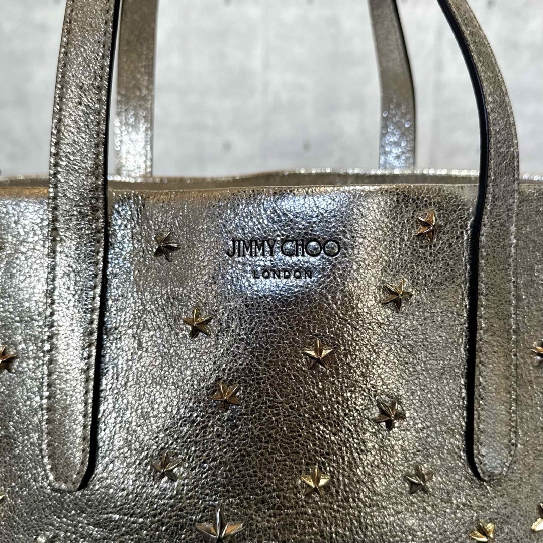 JIMMY CHOO(ジミーチュウ)の専用品JIMMY CHOO SOFIA/S メタリックシルバーハンドバッグ レディースのバッグ(ハンドバッグ)の商品写真