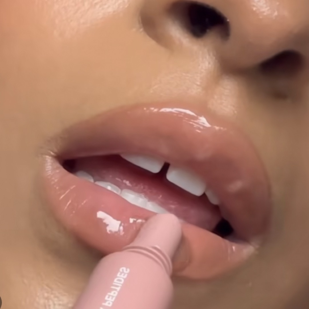 《 rhode 》peptide tint lip  コスメ/美容のベースメイク/化粧品(リップグロス)の商品写真