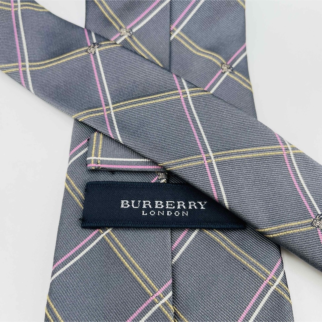 BURBERRY(バーバリー)のBURBERRYLONDON バーバリーロンドン ネクタイ グレー 灰色 メンズのファッション小物(ネクタイ)の商品写真