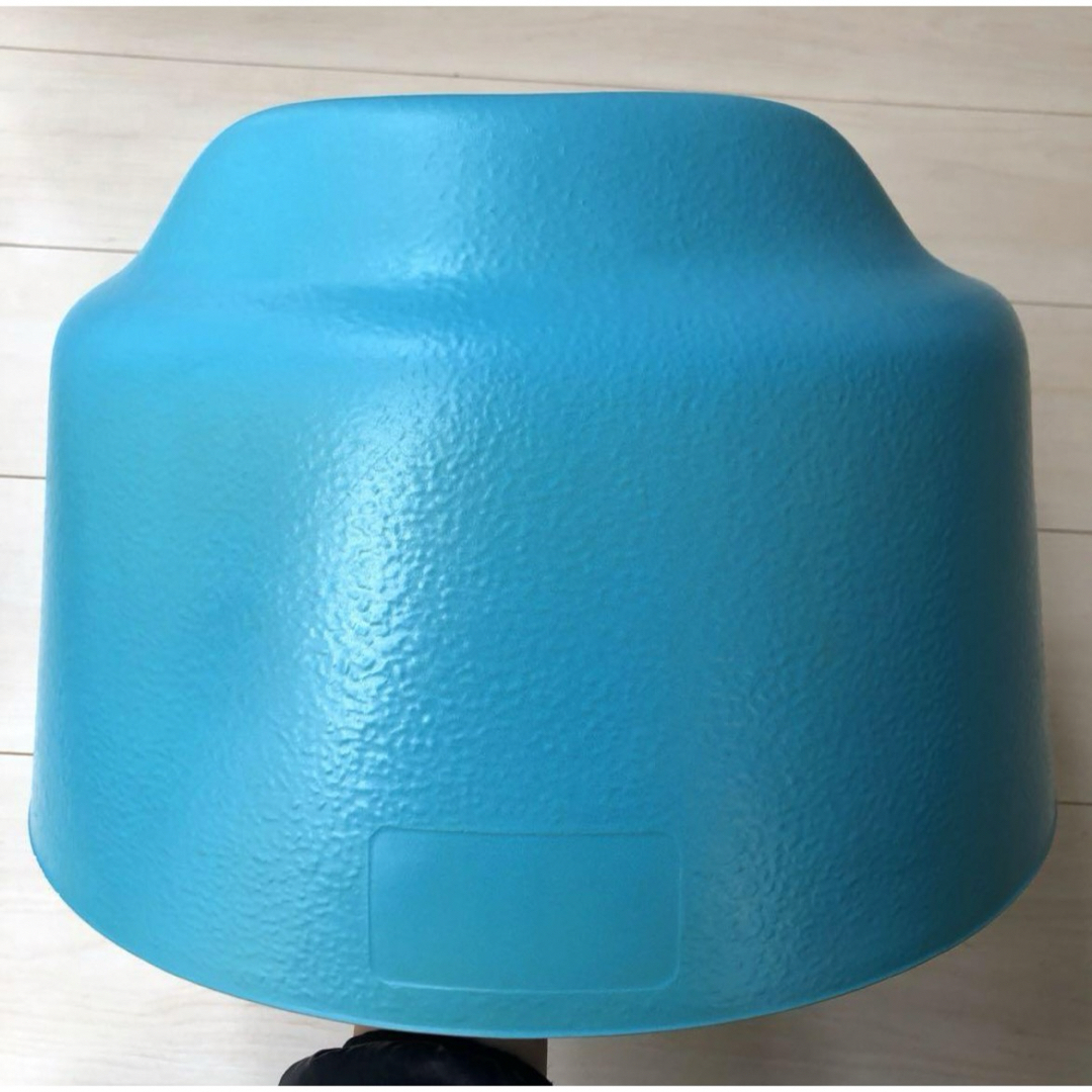 Bumbo(バンボ)のバンボ　ブルー キッズ/ベビー/マタニティの授乳/お食事用品(その他)の商品写真