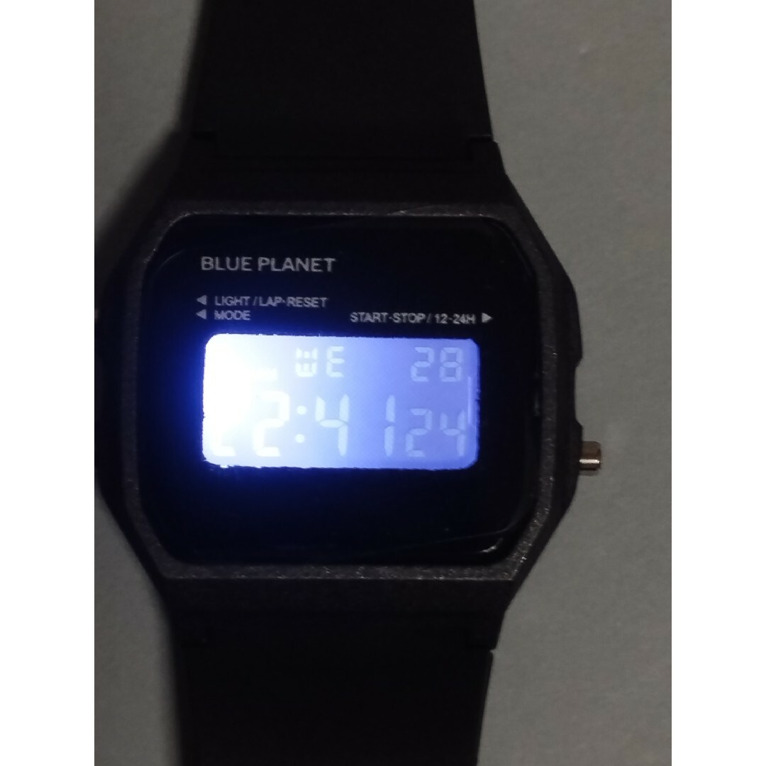 新品❗【液晶カスタム】ダイソー ブループラネット デジタル腕時計 メンズの時計(腕時計(デジタル))の商品写真