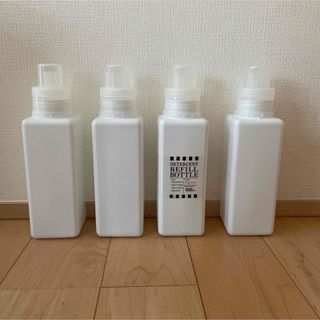 洗濯洗剤ボトル　4本セット　500ml 詰め替えボトル　角型(日用品/生活雑貨)