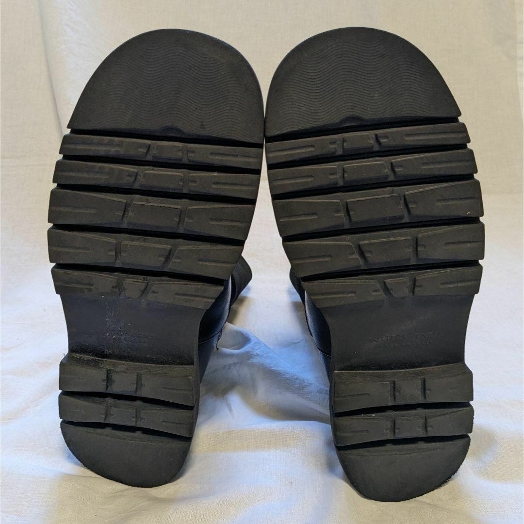 Bottega Veneta(ボッテガヴェネタ)のボッテガヴェネタ サイドゴアブーツ黒 ブラック レザー 革 24cm レディースの靴/シューズ(ブーツ)の商品写真
