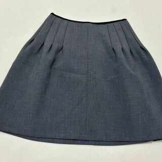 ルネ(René)のRene スカート　サイズ36〖N4620〗(ひざ丈スカート)
