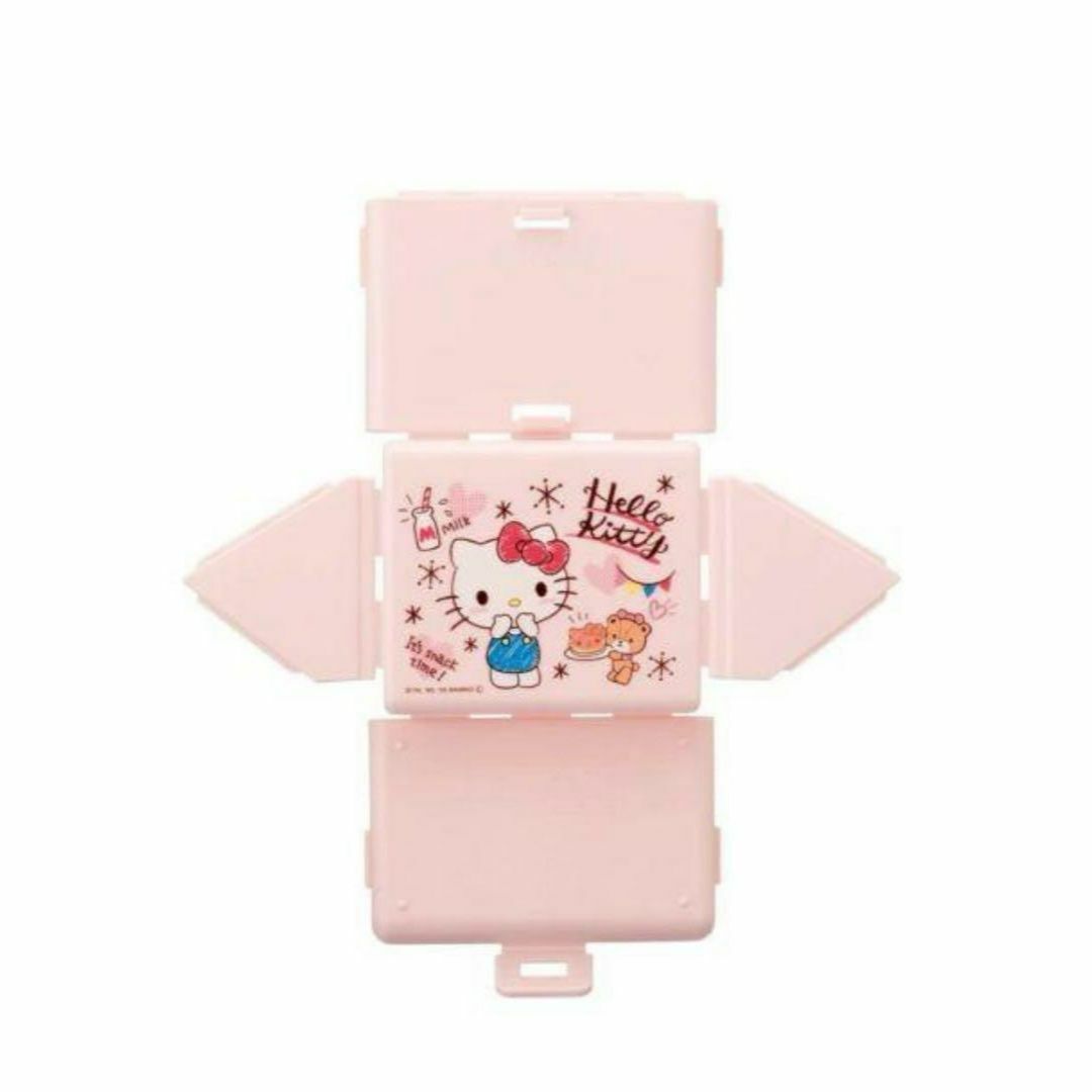 サンリオ(サンリオ)のSanrio サンリオ 畳めるおにぎりケース ピンク ハローキティ 新品　日本製 インテリア/住まい/日用品のキッチン/食器(弁当用品)の商品写真