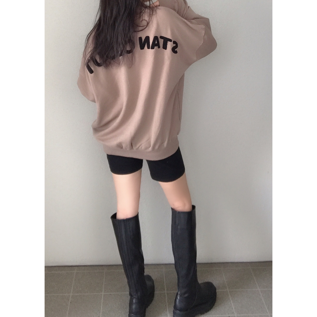 GYDA(ジェイダ)の【GYDA】STAN CLOUTスウェットTOPS レディースのトップス(トレーナー/スウェット)の商品写真