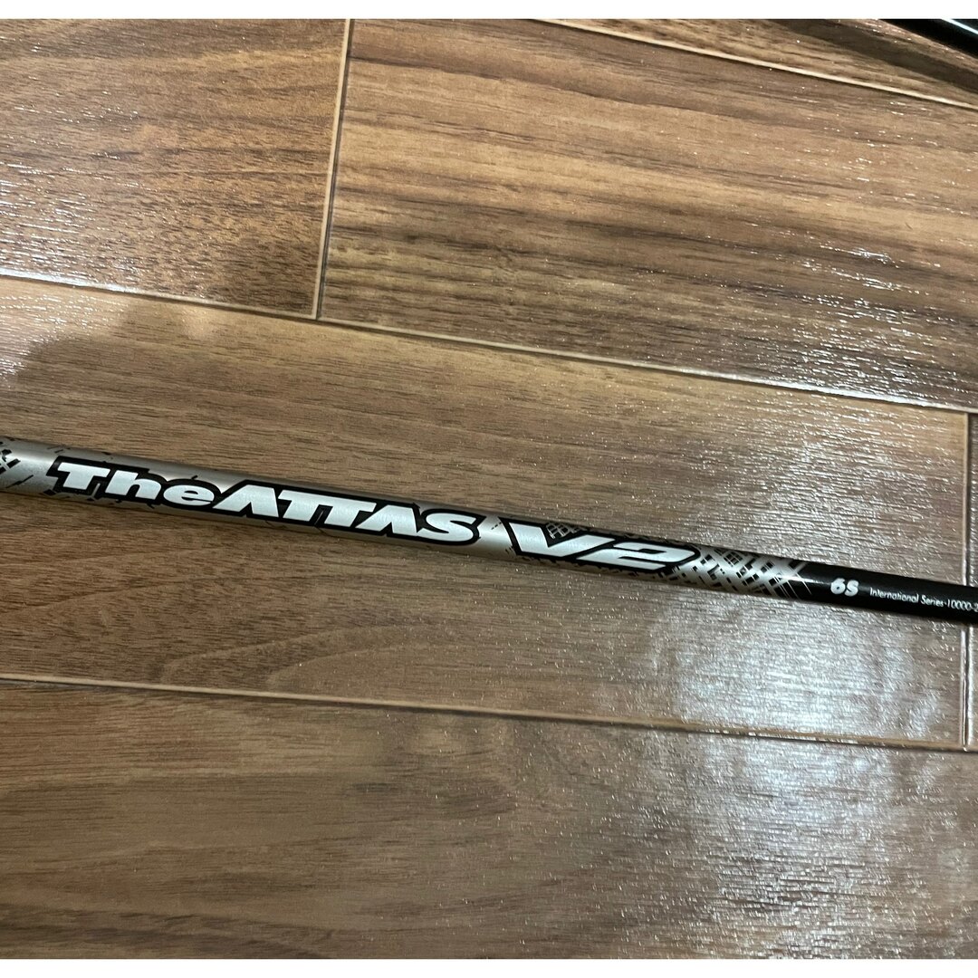 USTMamiya(マミヤ)のThe ATTAS V2 6S シャフトのみ　テーラーメイドスリーブ スポーツ/アウトドアのゴルフ(クラブ)の商品写真